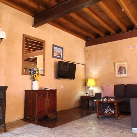 Agrovino Lofou Hotel Exterior foto