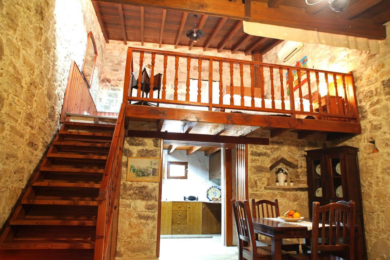 Agrovino Lofou Hotel Exterior foto
